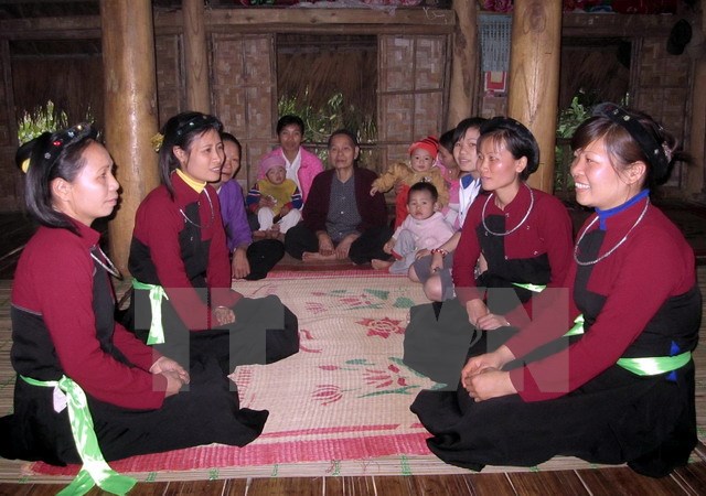 Tuyên Quang: Gìn giữ giá trị văn hóa làn điệu Sình ca của dân tộc Cao Lan