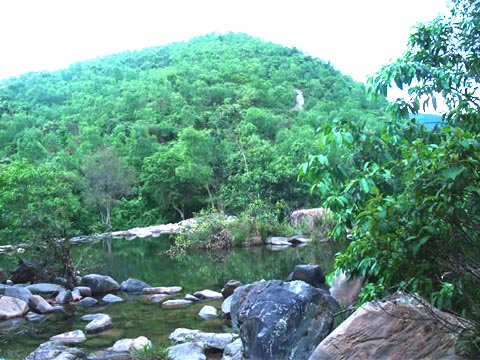 Suối khoáng Thanh Tân-Thừa Thiên Huế