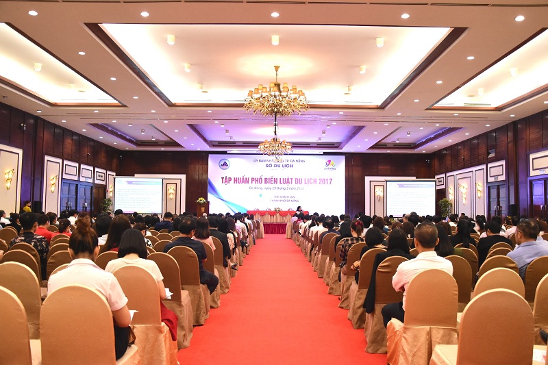Sở Du lịch và Hội khách sạn Đà Nẵng tổ chức tập huấn phổ biến Luật Du lịch 2017