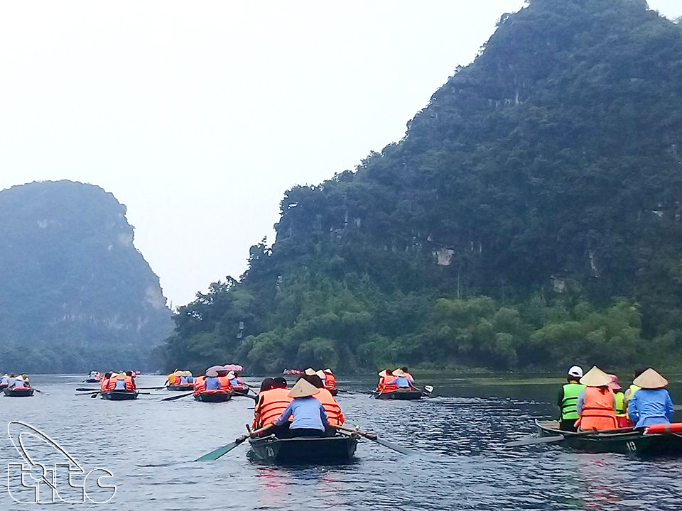 Đến Ninh Bình để trải nghiệm non nước hoang sơ