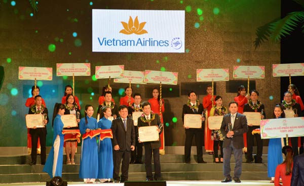 Vietnam Airlines lọt Top hãng vận chuyển du lịch hàng đầu TPHCM