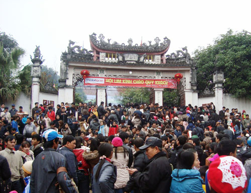 Bắc Ninh: Họp báo về công tác chỉ đạo, quản lý và tổ chức lễ hội năm 2013