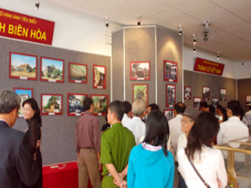 Triển lãm ''Thành cổ Biên Hòa, thành cổ Việt Nam và Biên Hòa xưa'' 
