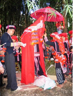 Tục cưới người Dao đỏ (Lào Cai)