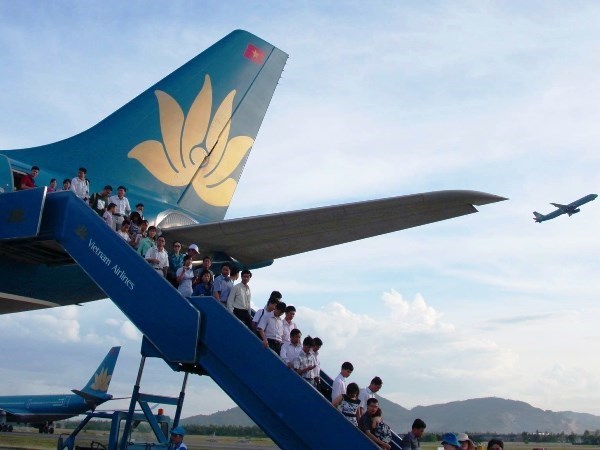 Vietnam Airlines bán vé máy bay giá rẻ một chiều nội địa 