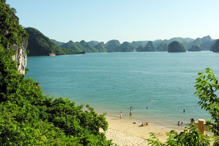 Vịnh Hạ Long vào top 10 đường bờ biển ấn tượng nhất hành tinh