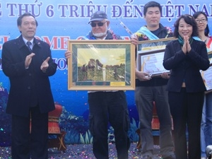 Việt Nam đón vị khách du lịch quốc tế thứ 6 triệu