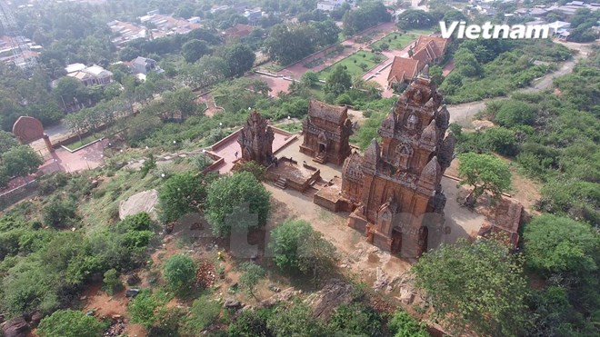 Tháp Chàm (Ninh Thuận) đẹp mê hồn  